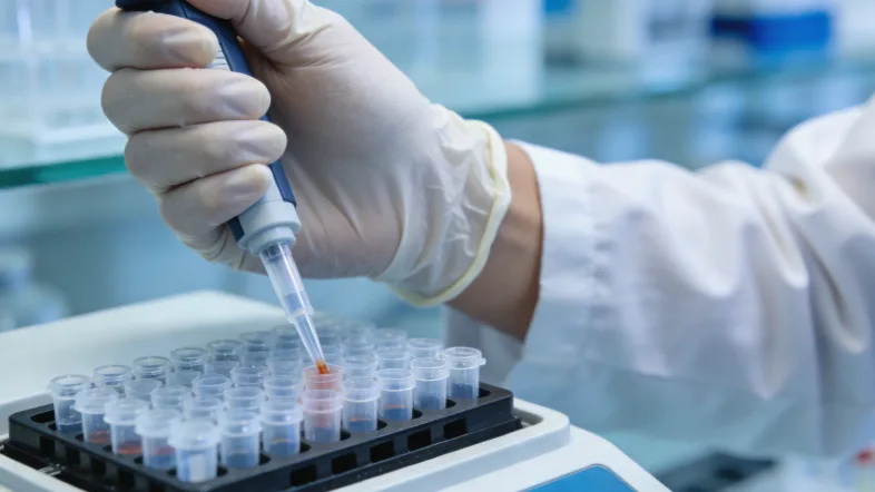 KRAS与NRAS基因检测报告结论对比示例