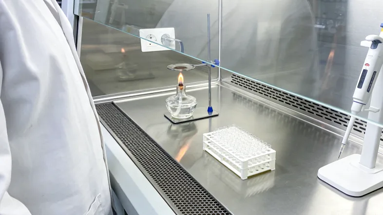 肠癌肝转移的CT影像示意图