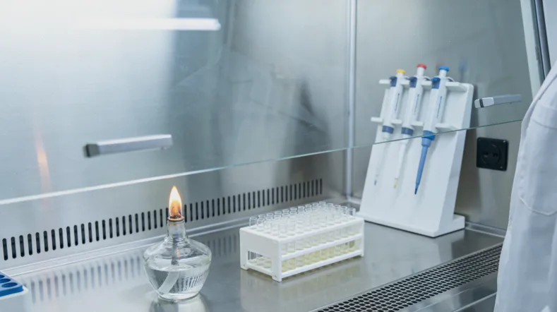 肺癌与其他癌症EGFR突变频率对比图表